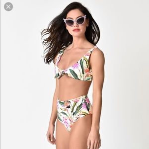 High waist 👙 bikini